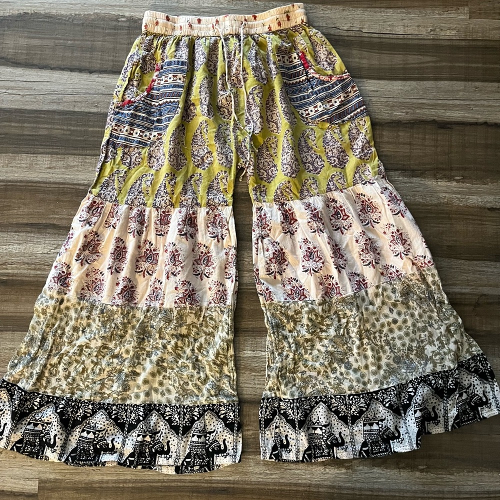 Bohemian women's wide leg patchwork pants size small